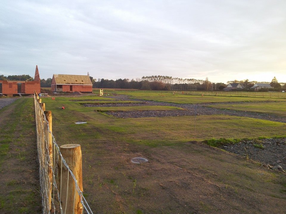 Nouveau Camping Loire et Châteaux à Bréhémont en Indre et Loire proche de Tours et Saumur, près des châteaux de La Loire