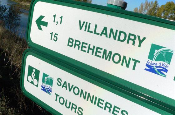 A découvrir aux alentours du Camping Loire et Châteaux à Bréhémont en Indre et Loire proche de Tours et Saumur, près des châteaux de La Loire