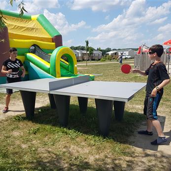 table de ping-pong - Camping Loire et Châteaux