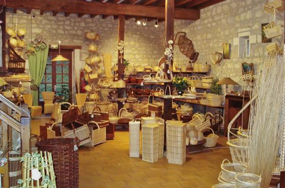 Coopérative Vannerie de Villaines proche du Camping Loire et Châteaux à Bréhémont en Indre et Loire proche de Tours et Saumur, près des châteaux de La Loire