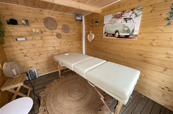 Espace bien-être, massages, sauna, jacuzzi au camping Loire et Châteaux entre Tours et Saumur